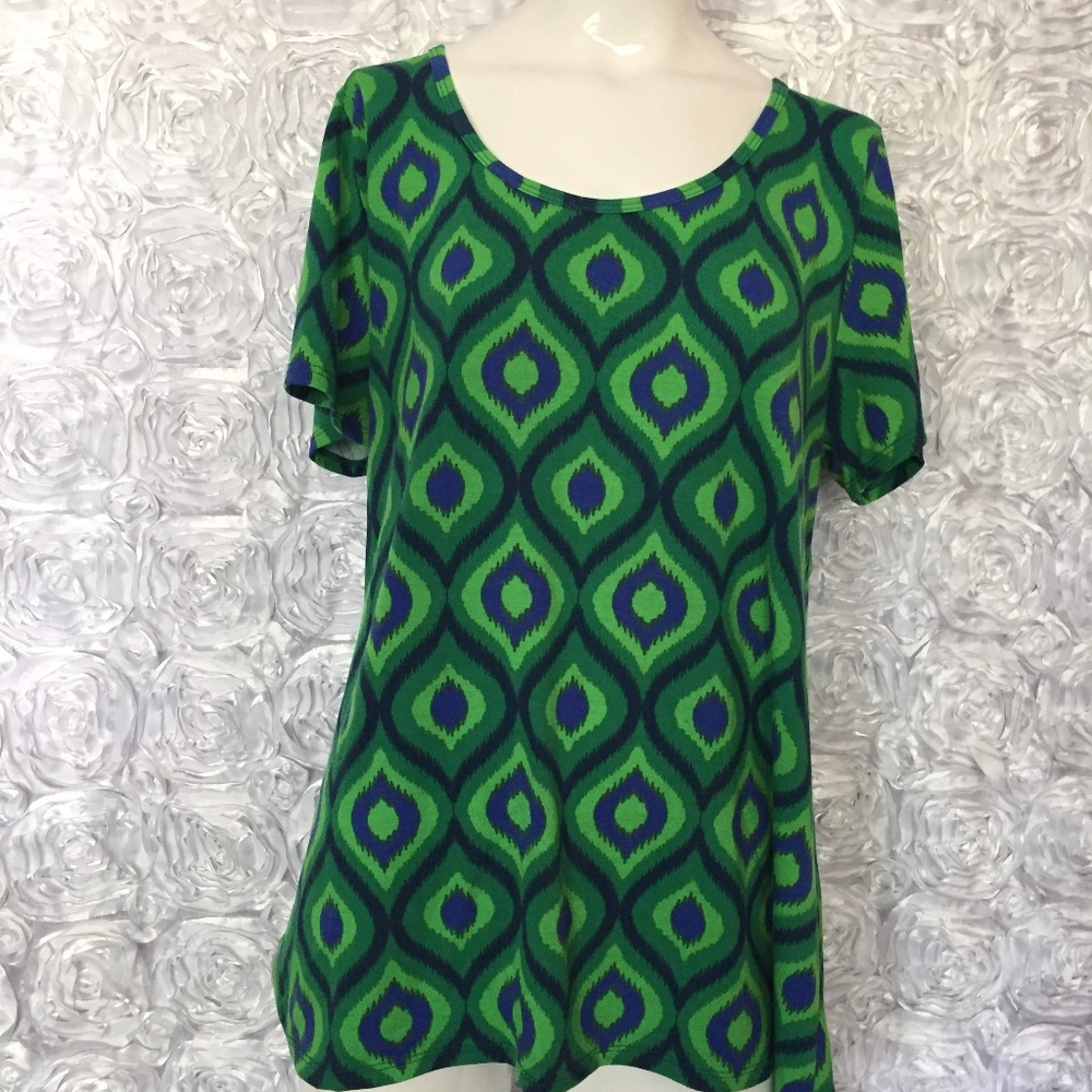 LuLaRoe Classic T NWOT vibrant blue/green